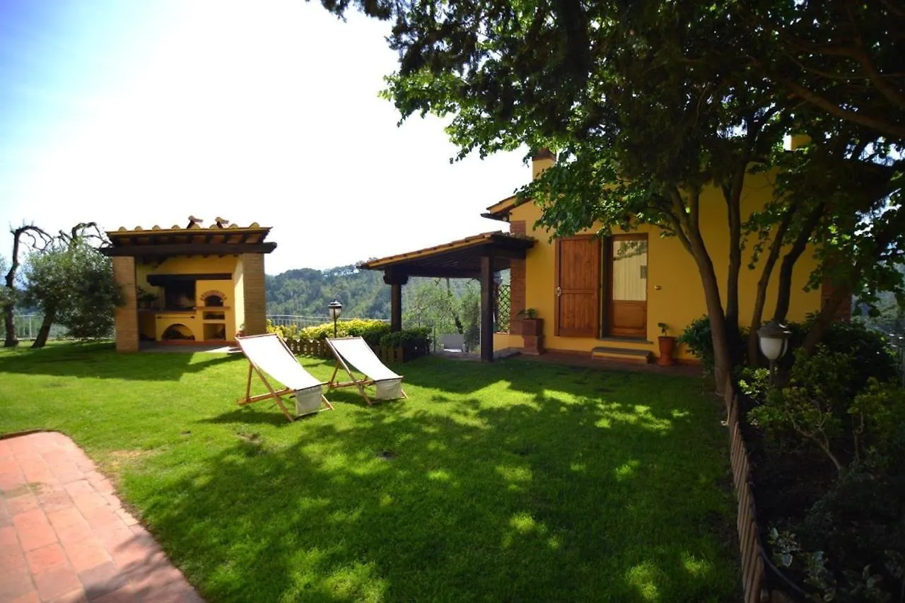 Couette-café La Valle Di Anna Lastra a Signa Italie